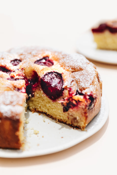 Fresh Plum and Lemon Cake